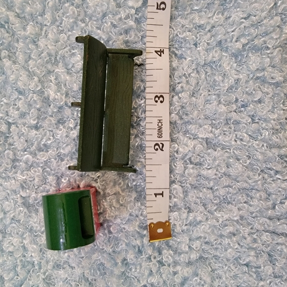 🪧 Miniature Bench and Mail Box 🪧 - Picture 3 of 6